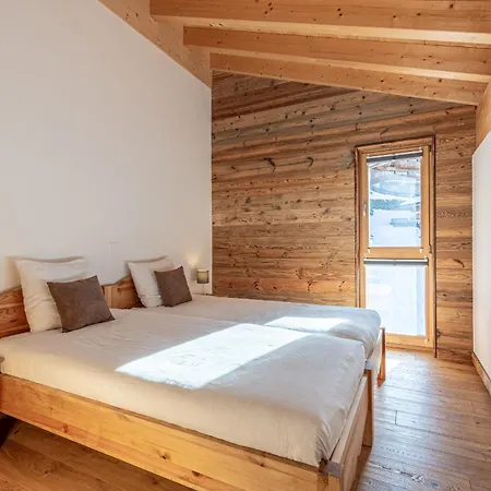 Les Mayens Mb 021 - Luxury 18 Pers Appartement