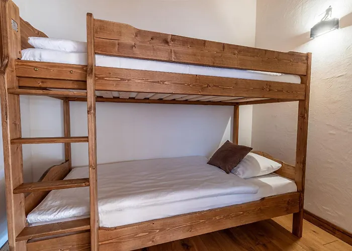 Les Mayens Mb 021 - Luxury 18 Pers