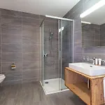 Les Mayens Mb 021 - Luxury 18 Pers Veysonnaz